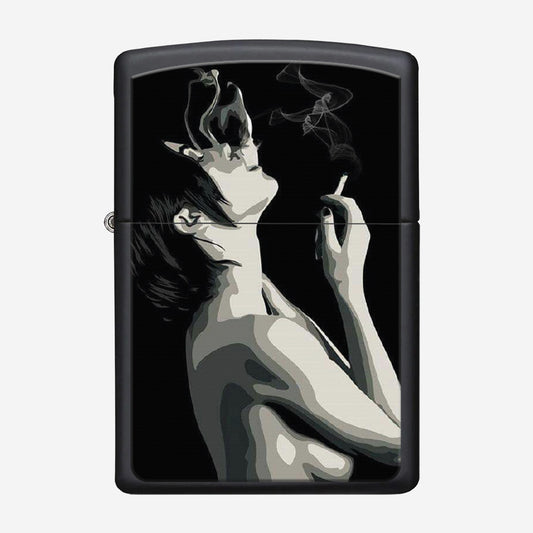 Briquet sexy femme qui fume